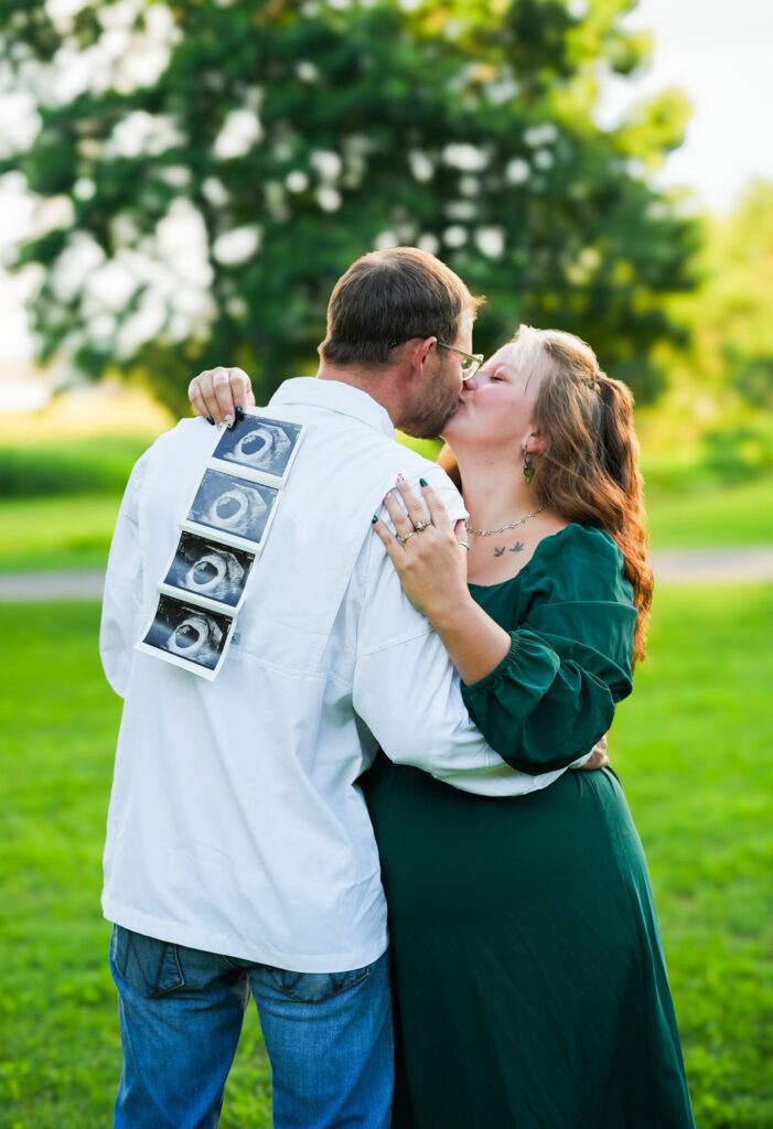 Reva and TJ, maternity session by Megan Smith