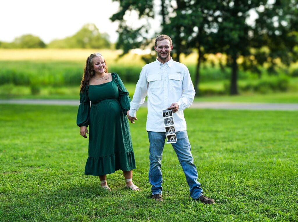 Reva and TJ, maternity session by Megan Smith